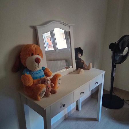Habitacion Amplia Y Comoda Реус Экстерьер фото